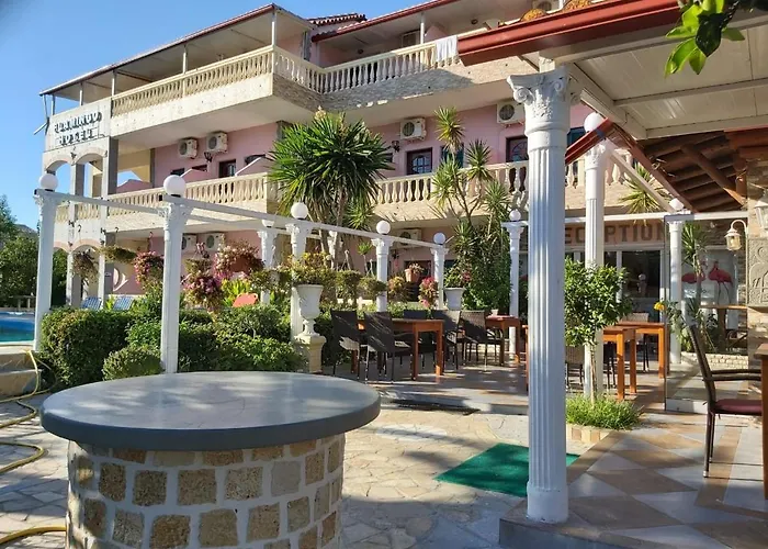 Flamingo Apartments