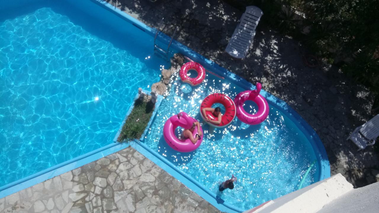 Flamingo Corfu Мораитика