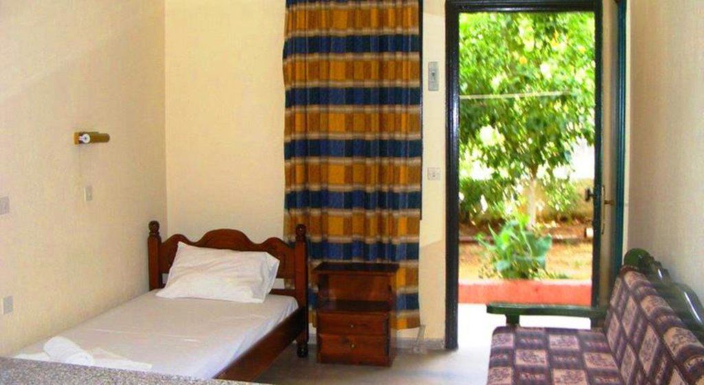 Flamingo Corfu 3* Moraitika