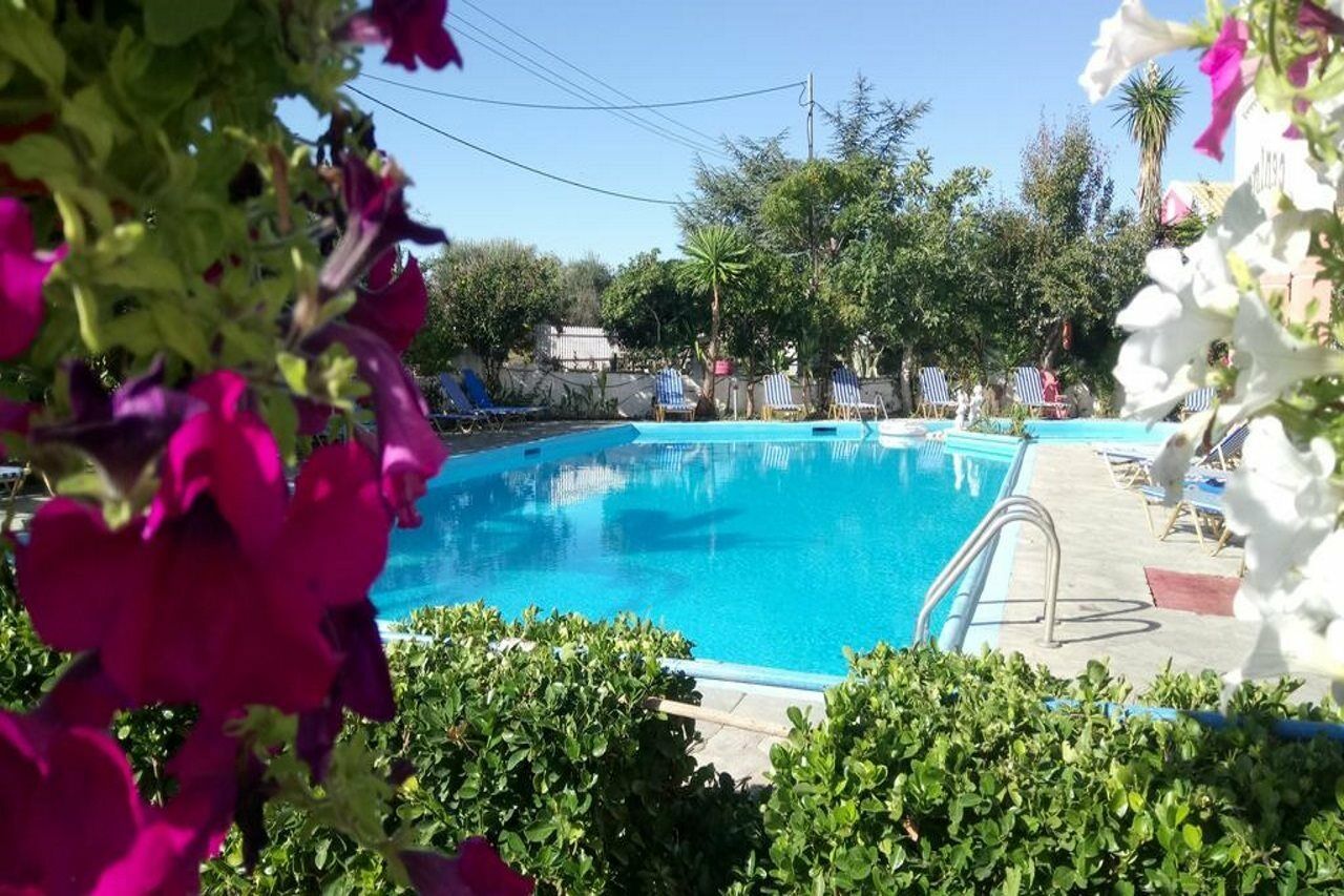 Апарт-отель Flamingo Corfu Мораитика