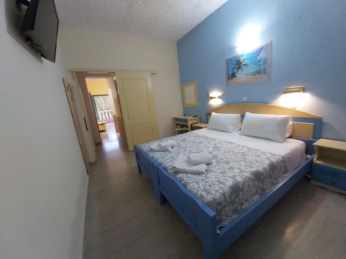 Apartahotel Flamingo Corfu 3*